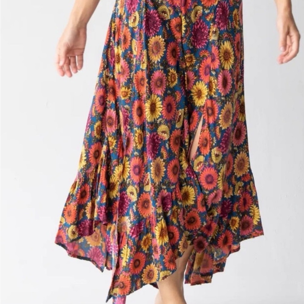 Natural Life Mix it around skirt XL LIKE NEW